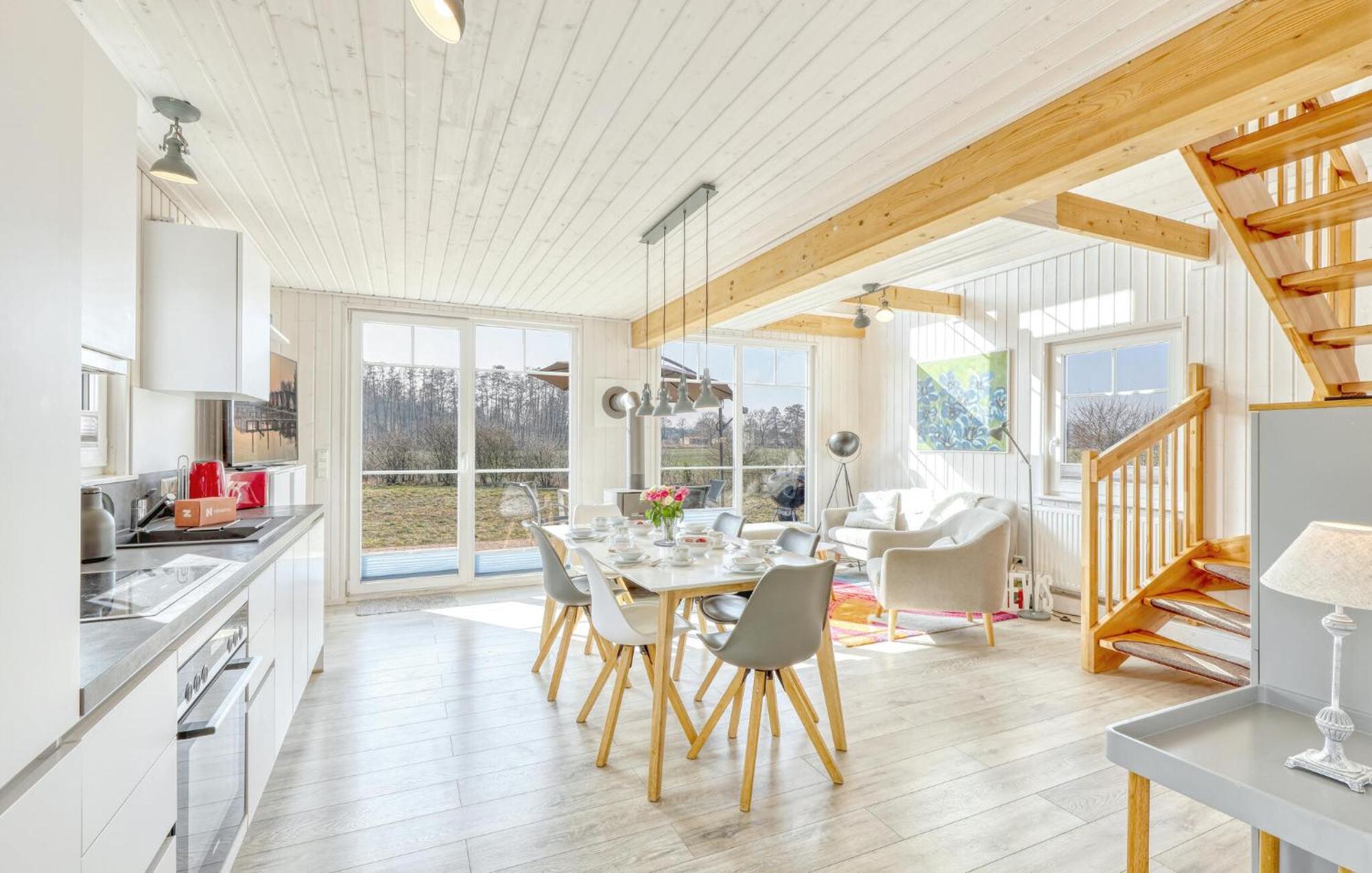 Beautiful Home In Zerpenschleuse With Kitchen Zewnętrze zdjęcie